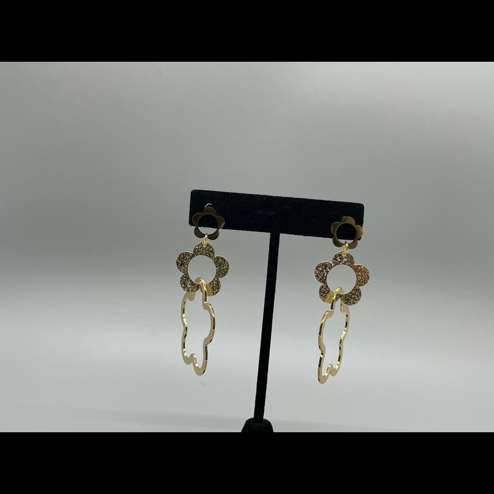 Hoops